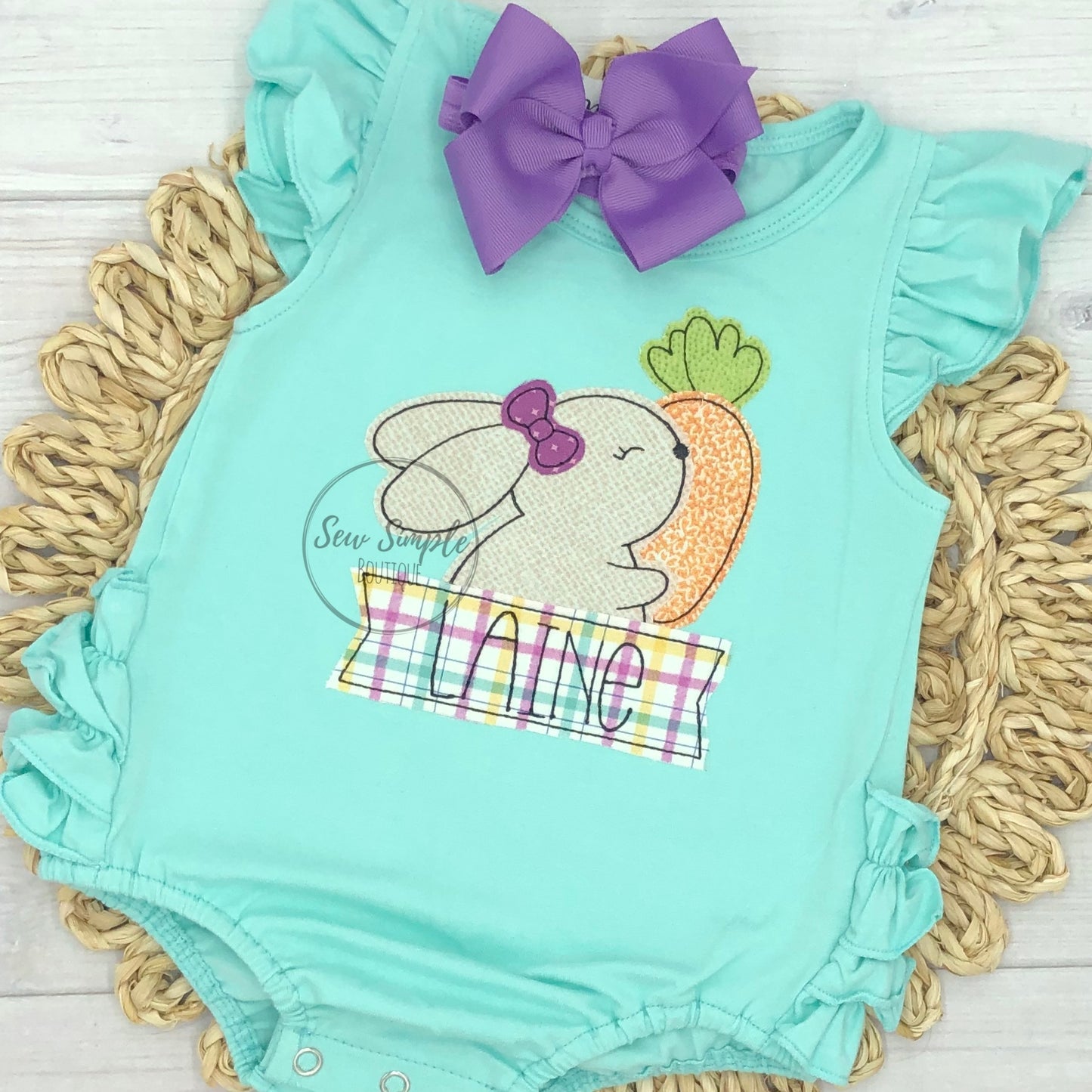 BUNNY W/ CARROT BANNER (GIRL & BOY)