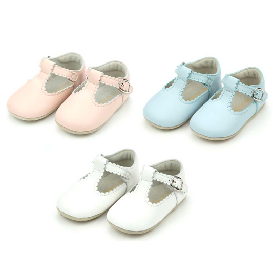 ELODIE SCALLOPED CRIB SHOE (INFANT)